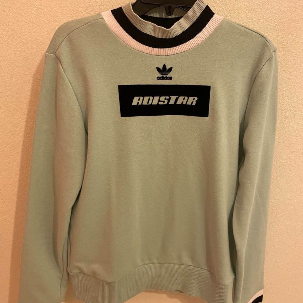Adidas sweater